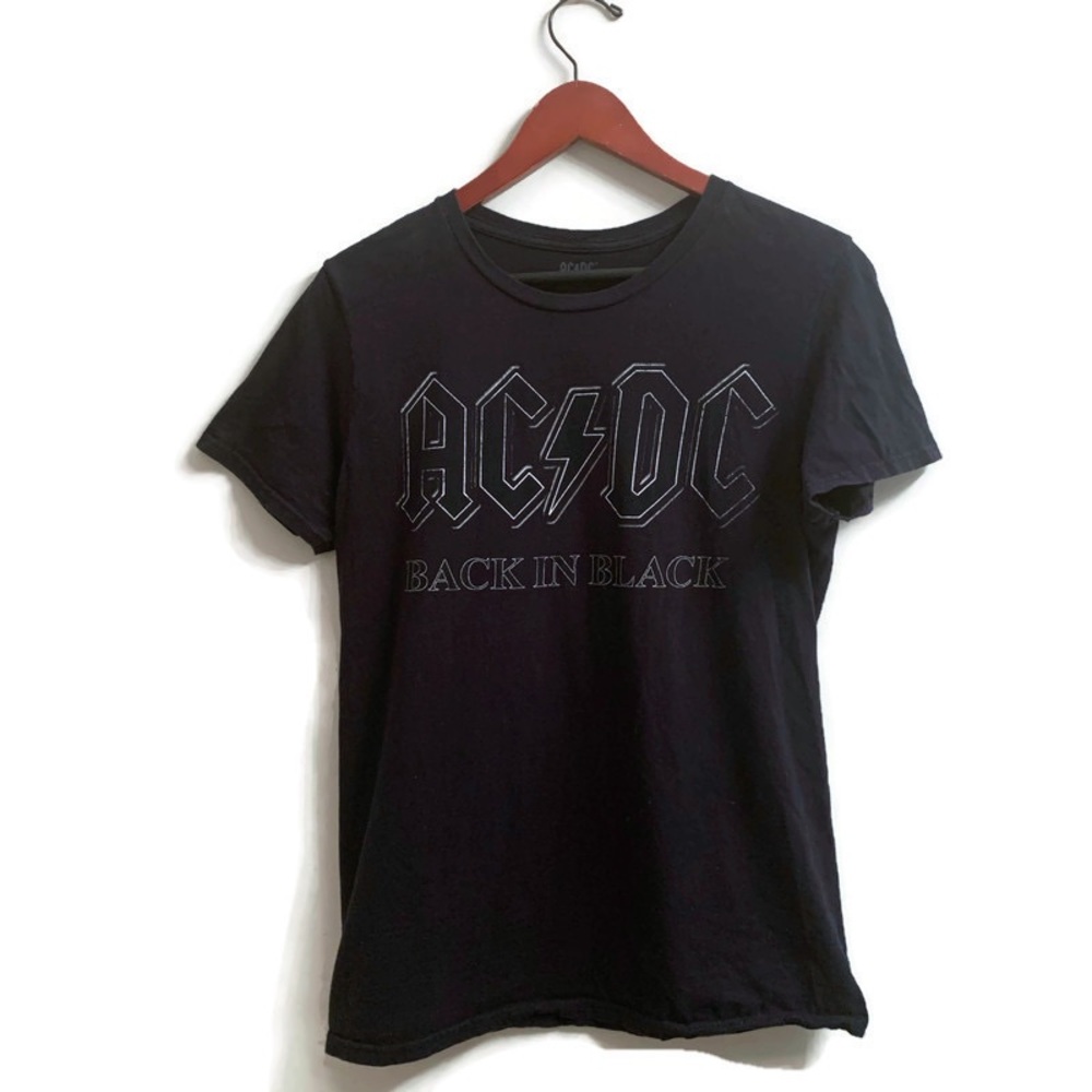 AC/DC Back In Black t shirt